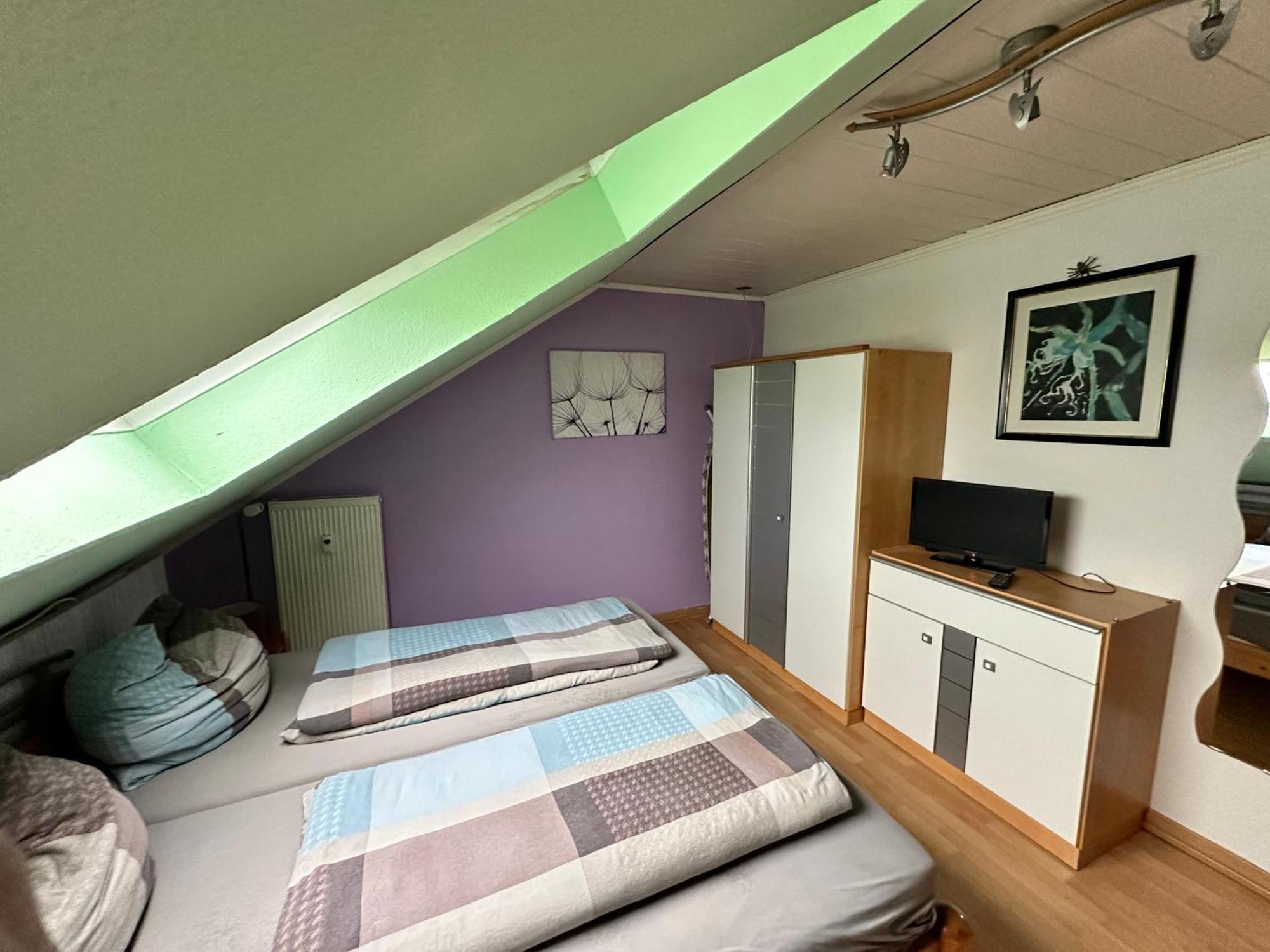 Monteurwohnung - FerienWohnung nähe Limburg an der Lahn Flacht Exterior foto