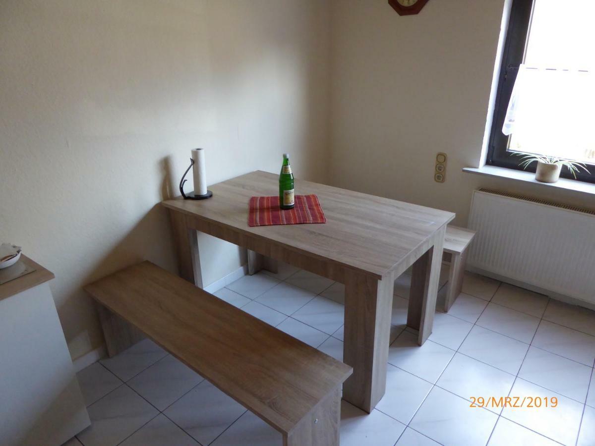 Monteurwohnung - FerienWohnung nähe Limburg an der Lahn Flacht Exterior foto
